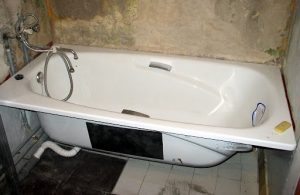 Установка стальной ванны в Березниках
